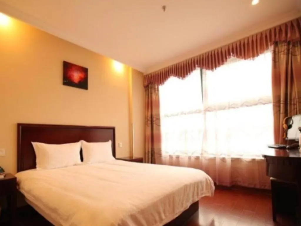 Greentree Inn Suzhou Wujiang Zhenze Town Zhennan Road Express Hotel