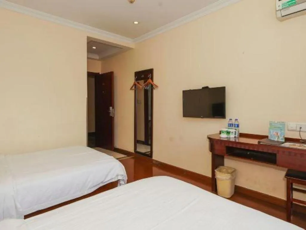 Greentree Inn Suzhou Wujiang Zhenze Town Zhennan Road Express Hotel 3*, Suzhou (Jiangsu) China